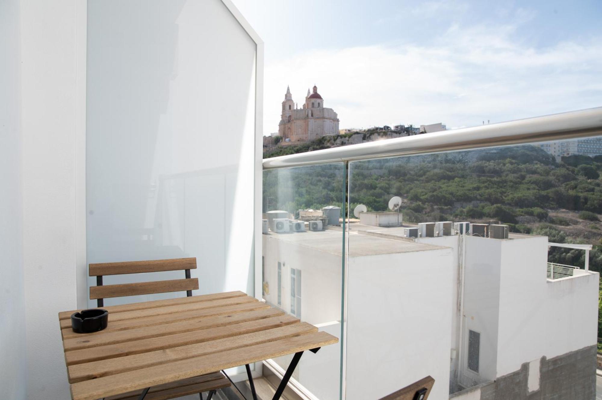 Ostello Gest Mellieħa Esterno foto